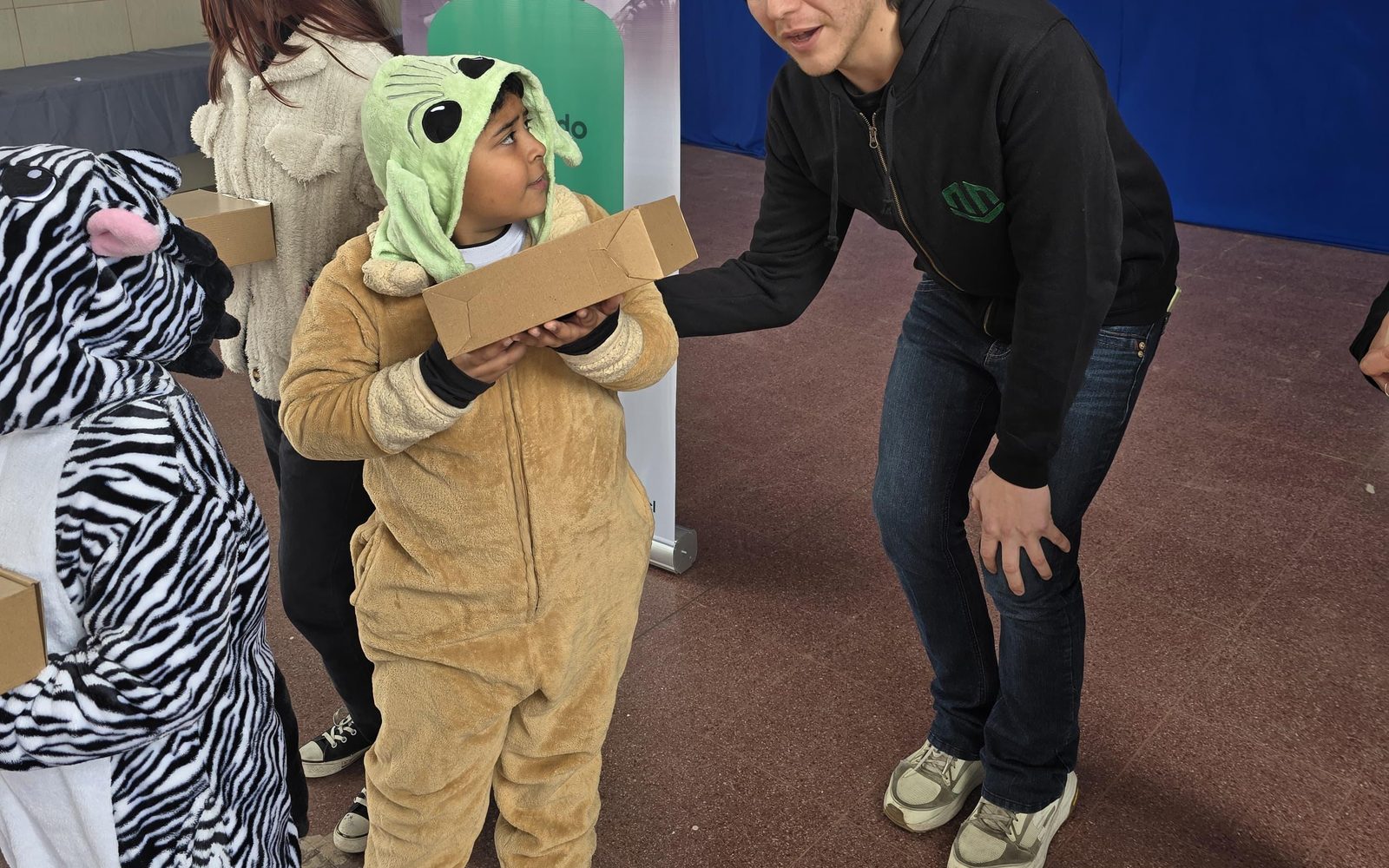 Students receiving donated laptops through Futed in Chile