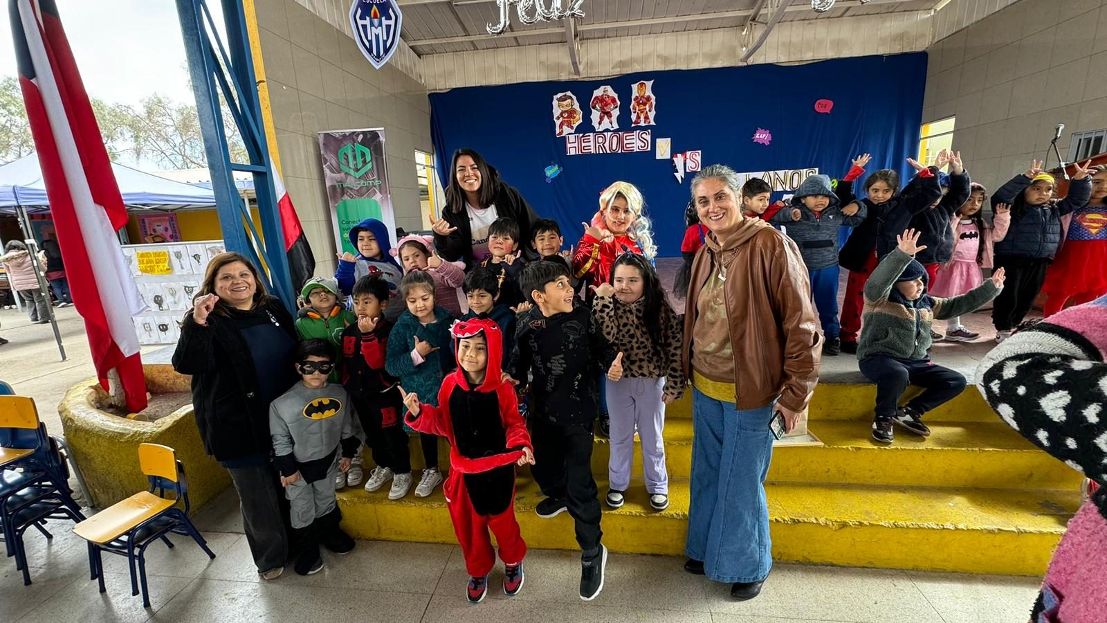 Students and teachers at a Futed-partner school celebration in Chile